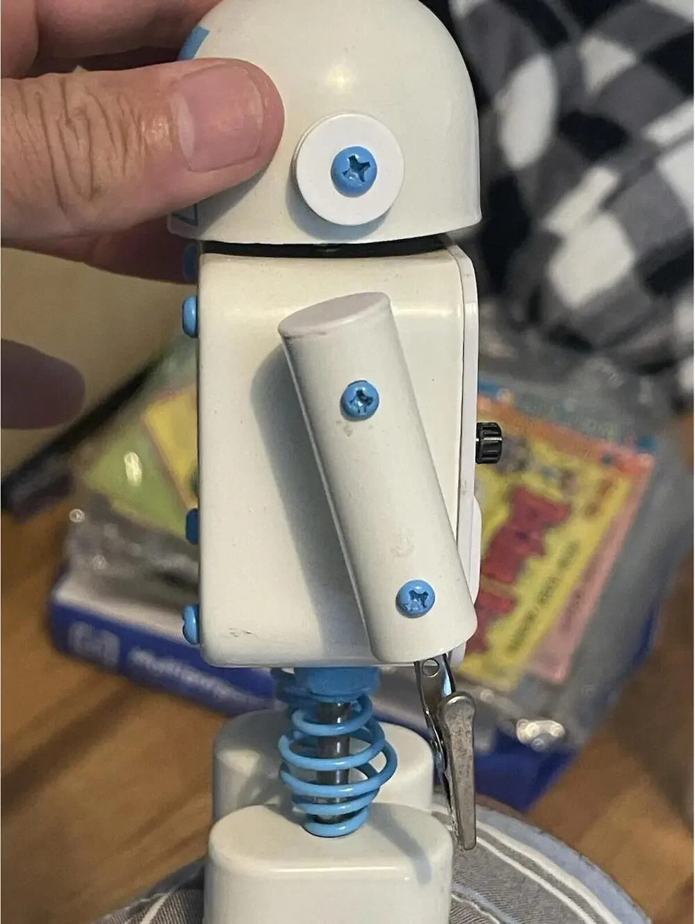 Diskary Robot Alarm Clock Moveable Arms Blue White, (no Arm)